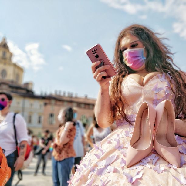 Ddl Zan, migliaia in piazza Castello a Torino in un'onda arcobaleno: &quot;La città ha scelto da che parte stare&quot; [FOTO]