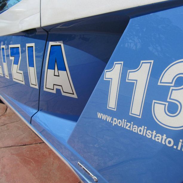 Minaccia la moglie vaccinata: marito No Vax denunciato per maltrattamenti