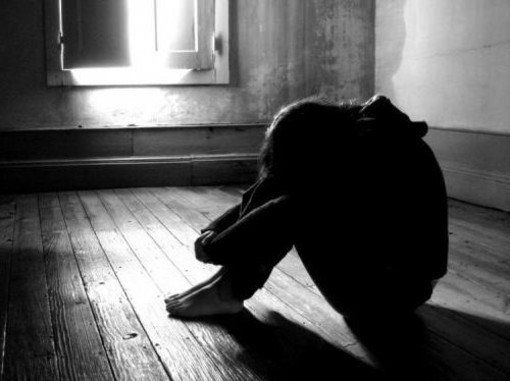 Cuorgnè, entra nella casa della ex e tenta di aggredirla: arrestato un uomo di 52 anni
