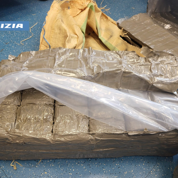 Il nonno pusher ci ricasca: aveva in macchina oltre 180 chilogrammi di hashish
