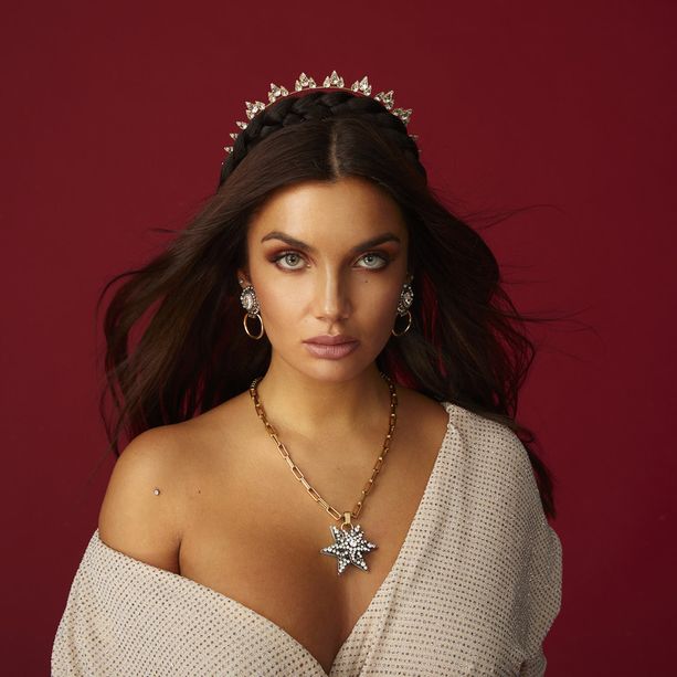 Da Sanremo a Grugliasco: Elettra Lamborghini dà appuntamento ai fans per giovedì