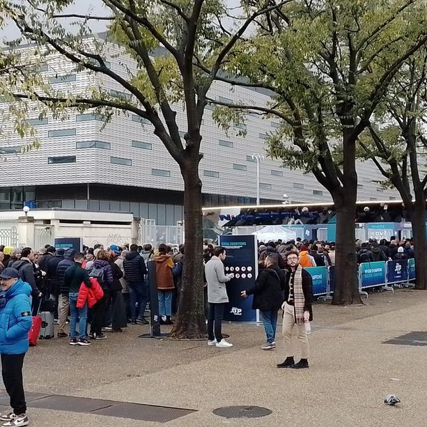 Atp Finals come Eurovision: il villaggio taglia in due piazza d'Armi, arrivare al mercato diventa un impresa da Campioni