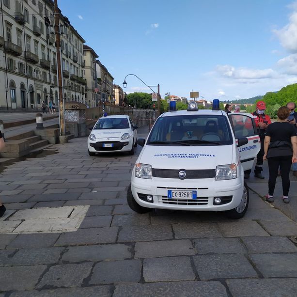Po ingrossato a Torino per le piogge: Murazzi chiusi