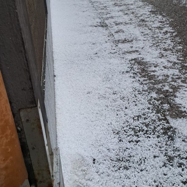 Il maltempo stavolta colpisce la zona sud di Torino. Forti piogge e Moncalieri sotto la grandine