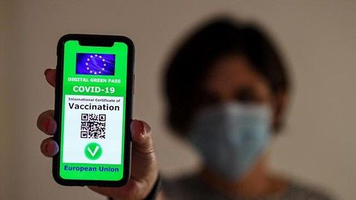 Green pass, torna in classe il professore escluso da scuola