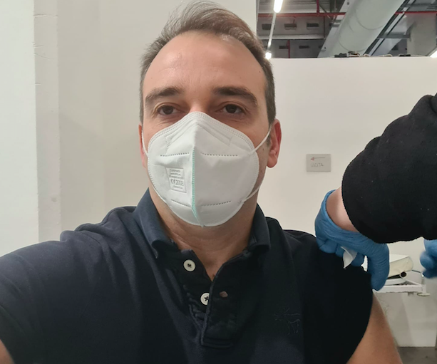 Terza dose di vaccino anti Covid per il sindaco Lo Russo: “E’ l’unico modo per uscire dalla pandemia”