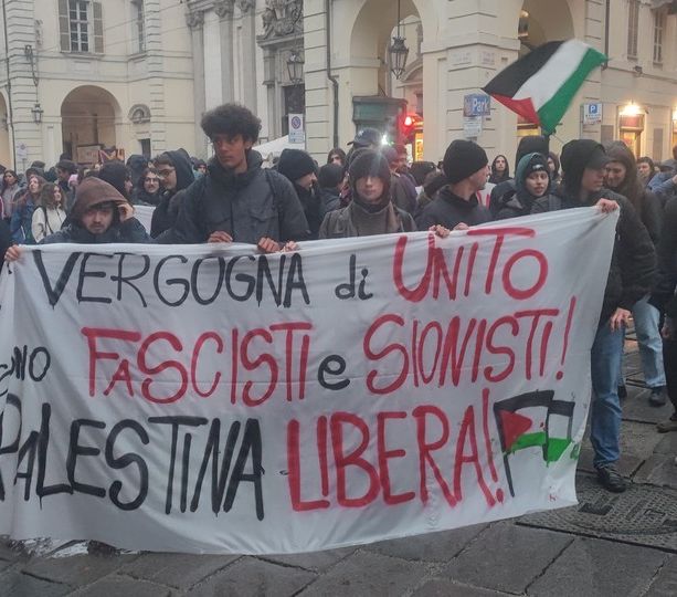 Presidio contro l'Università e contro-manifestazione anti Israele, la polizia evita scontri