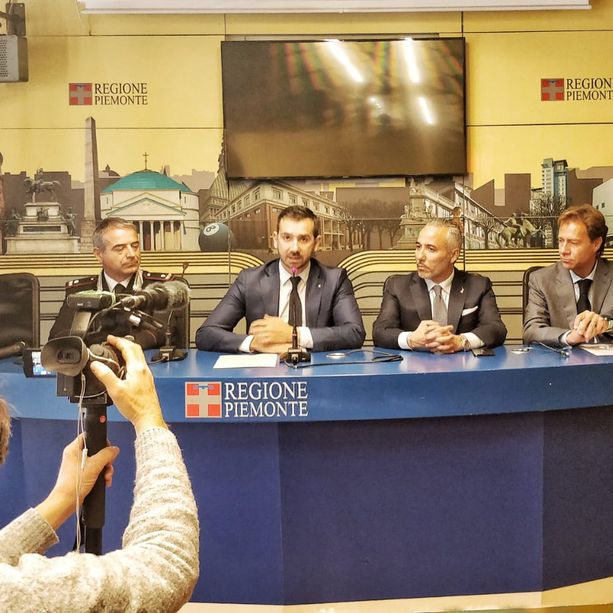 La Regione Piemonte dichiara guerra al pellet irregolare: &quot;Inquina più delle auto&quot;