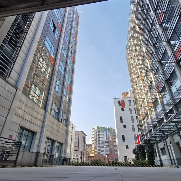 Orrore a Torino, 23enne aggredita da un uomo nella stanza della residenza universitaria