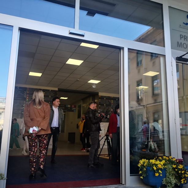 Pavimentazione e porte scorrevoli, nuovo ingresso per le Molinette. A fine 2023 la riqualificazione del pronto soccorso
