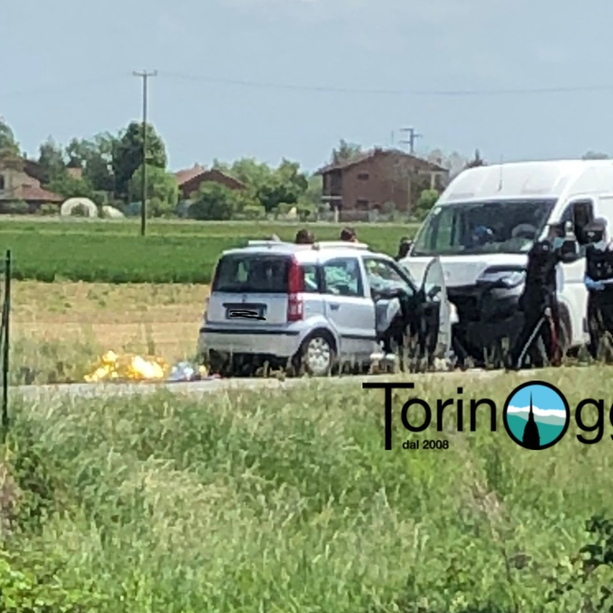 Poirino, auto si scontra con furgone, c'è una vittima: è una donna di 63 anni