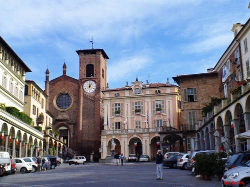 Moncalieri, opposizioni all'attacco del sindaco Montagna: &quot;Faccia chiarezza&quot;