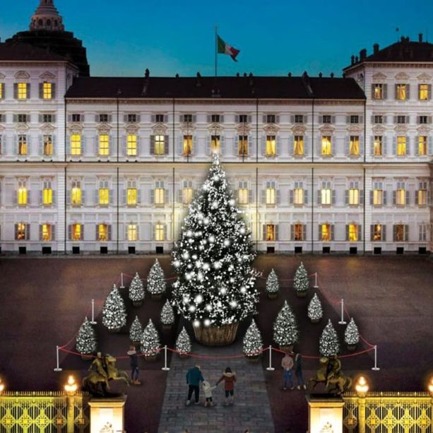 A Torino arriva il sole ma il Comune &quot;vede&quot; la neve: ecco le attività per il prossimo Natale
