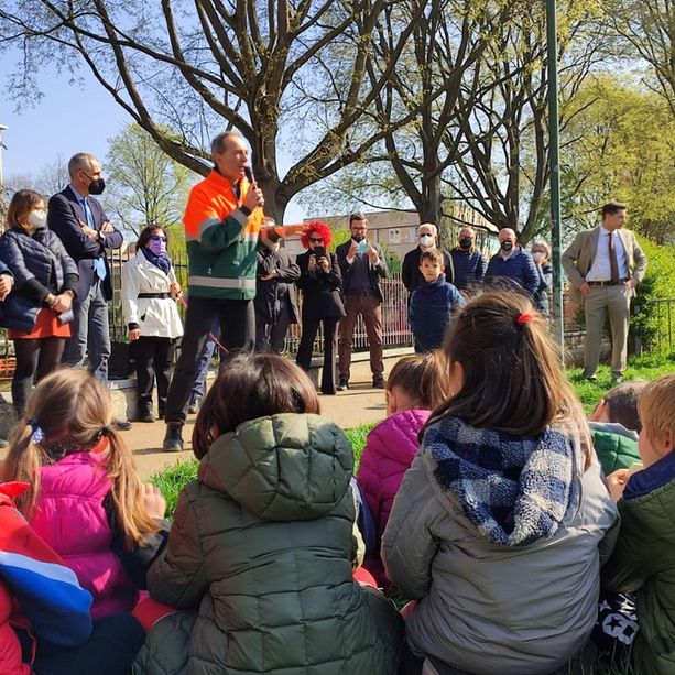 Vanchiglietta, 12 nuovi alberi daranno ossigeno e ombra al giardino Terenzio Magliano