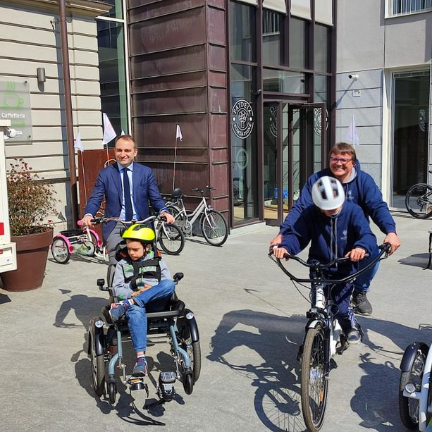 'Tutti in sella', Paideia lancia il bike sharing accessibile: “Sport per il benessere”