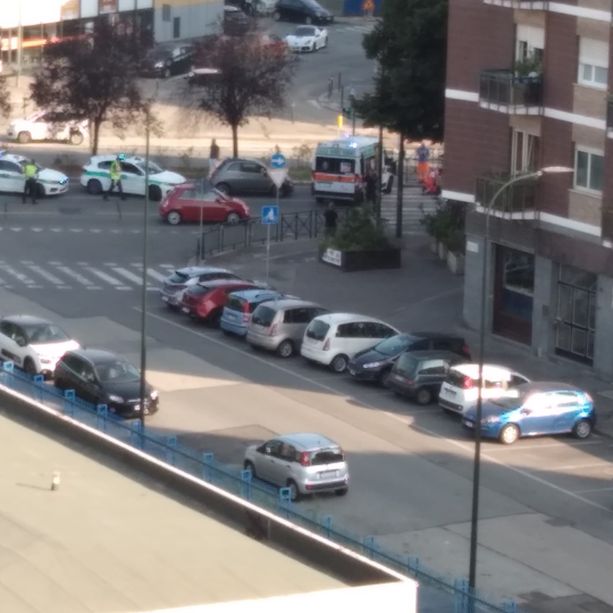 Ancor un pedone investito nello stesso punto di corso Orbassano: &quot;Ennesimo incidente, vanno eliminate le strisce pedonali&quot;