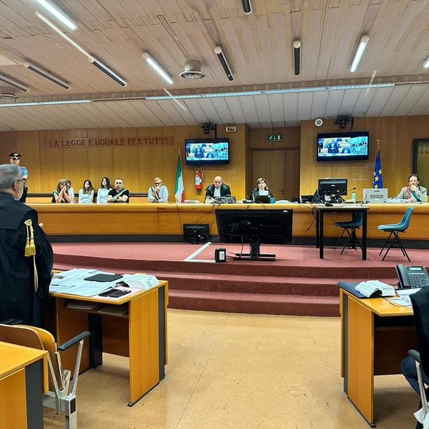Caso Cospito, il procuratore generale chiede l’ergastolo: “L’anarchico non merita sconti di pena”