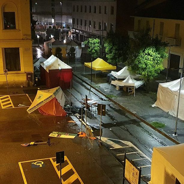 Forte temporale nella notte a Torino: la grandine imbianca la Tangenziale Nord