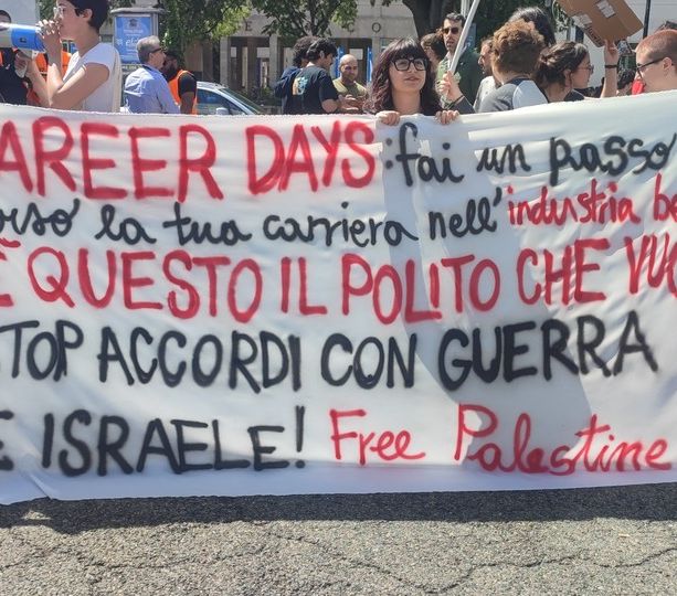 Politecnico, la protesta si sposta ai Career Days contro Leonardo e altre aziende belliche