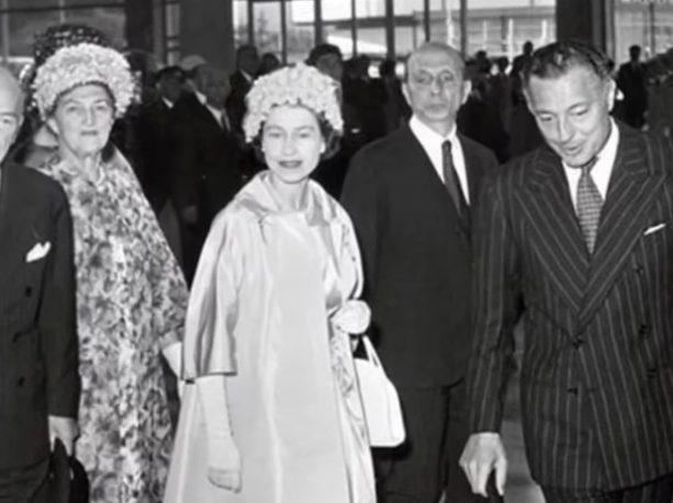 Il mondo piange la Regina Elisabetta II: Torino culla il ricordo della visita del 1961 e l'incontro con l'Avvocato Agnelli