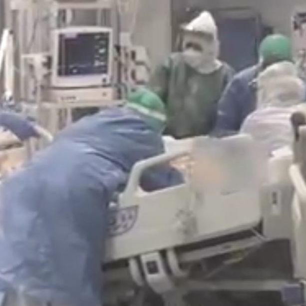 Moncalieri, infermiere del Santa Croce posta video virale: &quot;Siamo in guerra contro il coronavirus, non molliamo!&quot; (VIDEO)