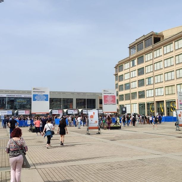 Salone del Libro, domenica più tranquilla: code dimezzate agli ingressi