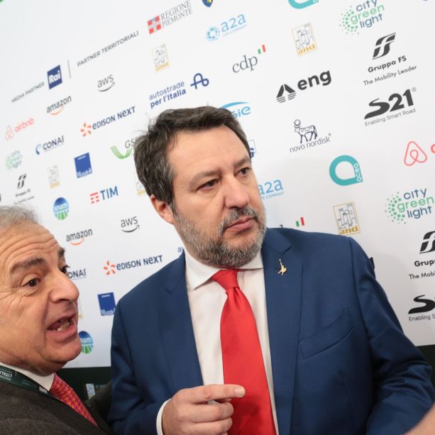 Metro 2, più soldi per arrivare al Politecnico. Salvini &quot;gela&quot; Torino: &quot;Non moltiplico pani e pesci&quot; [VIDEO]