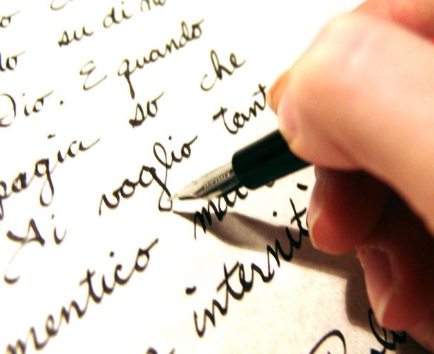 &quot;Realizziamo una casa della poesia&quot;: a Torino versi ed emozioni per stimolare l'aggregazione sociale