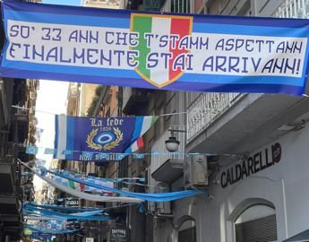 Napoli a un passo dallo scudetto: anche Torino si prepara alla festa (ma gli ultras Juve minacciano di boicottarla)