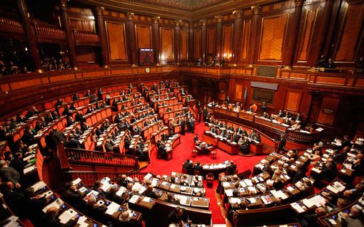 Intelligenza artificiale, col nuovo governo Torino rischia la beffa: ma la levata di scudi è bipartisan. &quot;La sede resti sotto la Mole&quot;