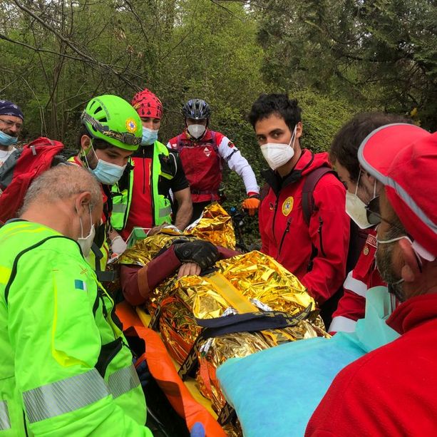 Incidente per un mtbiker sul colle della Maddalena: recuperato e messo in salvo dal Soccorso Alpino