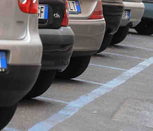 Torino, da lunedì 10 agosto non si paga più il parcheggio nelle strisce blu