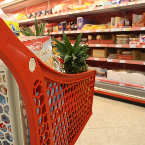 Nei giorni di Pasqua supermercati chiusi e divieto di recarsi nelle seconde case per chi non risiede in Piemonte