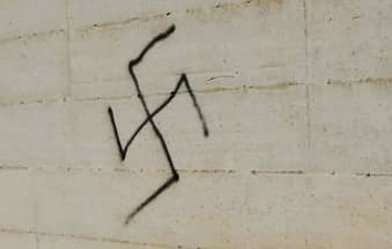 Propaganda antisemita su Telegram: 8 denunciati a Torino per riorganizzazione del partito fascista