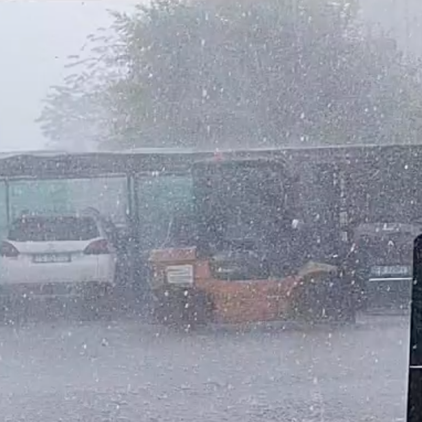 Agosto senza pace su Torino e dintorni: ancora temporali con grandine e tanta pioggia [VIDEO]