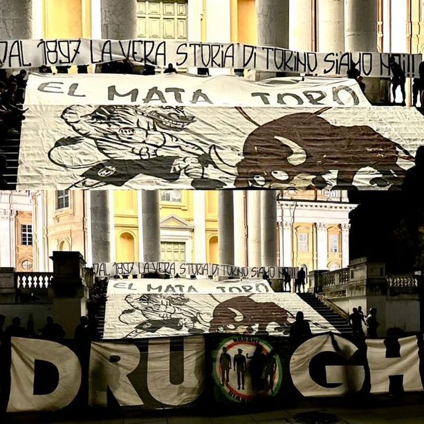 Juve, i tifosi infiammano il derby con un blitz a Superga. La società prende le distanze: &quot;Certi gesti si commentano da soli&quot;