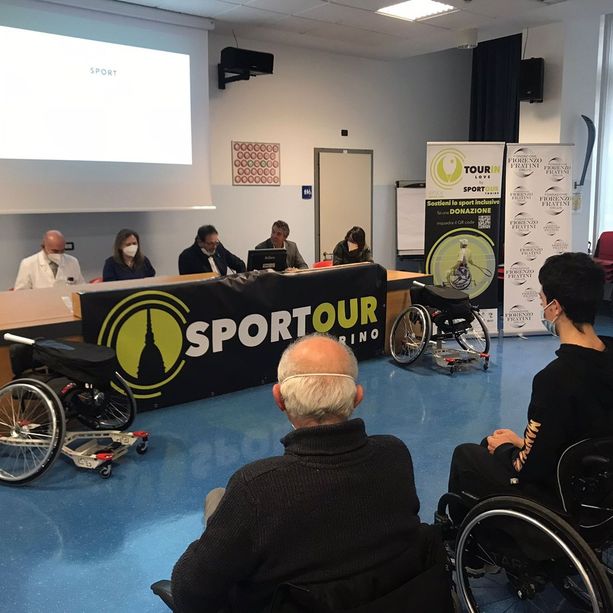 Dall’Unità Spinale al campo da tennis: “Lo sport per aiutare a superare i limiti”