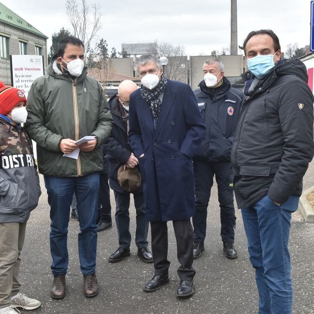 Due prime dosi in due giorni (e la visita di un generale): ecco come funziona l'hub pediatrico di via Gorizia