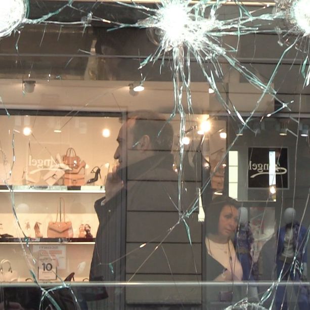 Corteo anarchici, Lo Russo: &quot;Violenza senza giustificazione. Responsabili siano assicurati alla legge&quot;