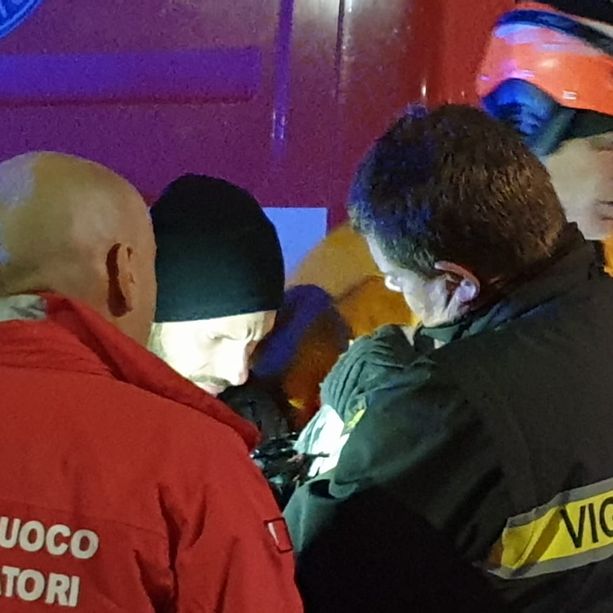 Tragedia al lago di Avigliana, in tre nell'acqua: due ragazzi riemergono, il terzo viene ritrovato morto. Aveva 19 anni
