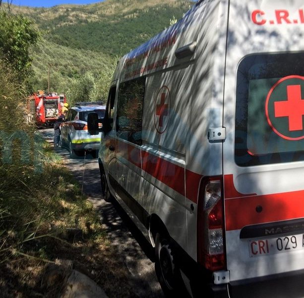Tragedia nell'imperiese: danno fuoco ad alcune sterpaglie, l'incendio investe una 73enne torinese che muore ustionata