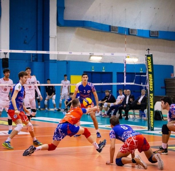 Cuore e orgoglio Parella, Trento ko al tie-break