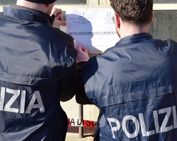 Varese, giro di spaccio di cocaina e hashish: la polizia sequestra beni  per 300mila euro al &quot;Grande capo&quot; della droga