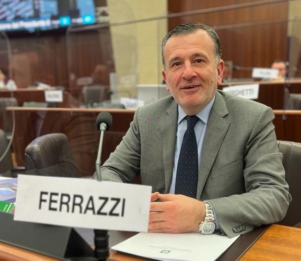 Ospedale di Gallarate, l’appello del consigliere regionale Ferrazzi: «Una battaglia della città»
