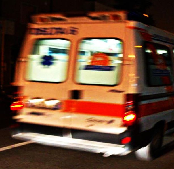 Caduta da moto: un ragazzo di 29 anni muore sulla statale 233 a Induno Olona