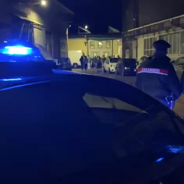 I carabinieri controllano il green pass. Sanzionati cliente e titolare di un bar