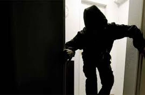 Marnate, ladri in azione al bar Loco