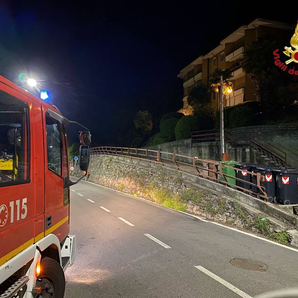 FOTO. Frana minaccia un condominio a Luino: dodici famiglie evacuate