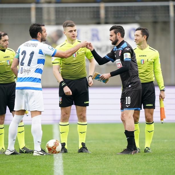 Capita di tutto al derby del Ticino: il Novara beffa la Pro Patria