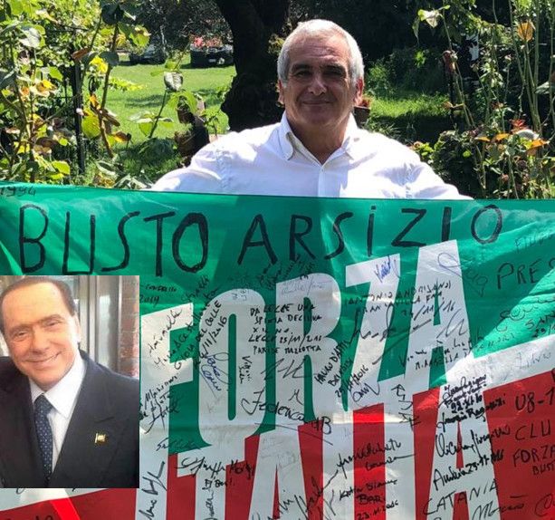 La storica bandiera di Tallarida non sventola più: «Berlusconi era Forza Italia. Senza di lui non sarà facile»